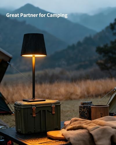 Kabellose LED Tischlampe von – Dimmbare Nachttischlampe mit Magnetköpfen, 3000K Weiß & RGB, IP54 Wasserdicht für Schlaf